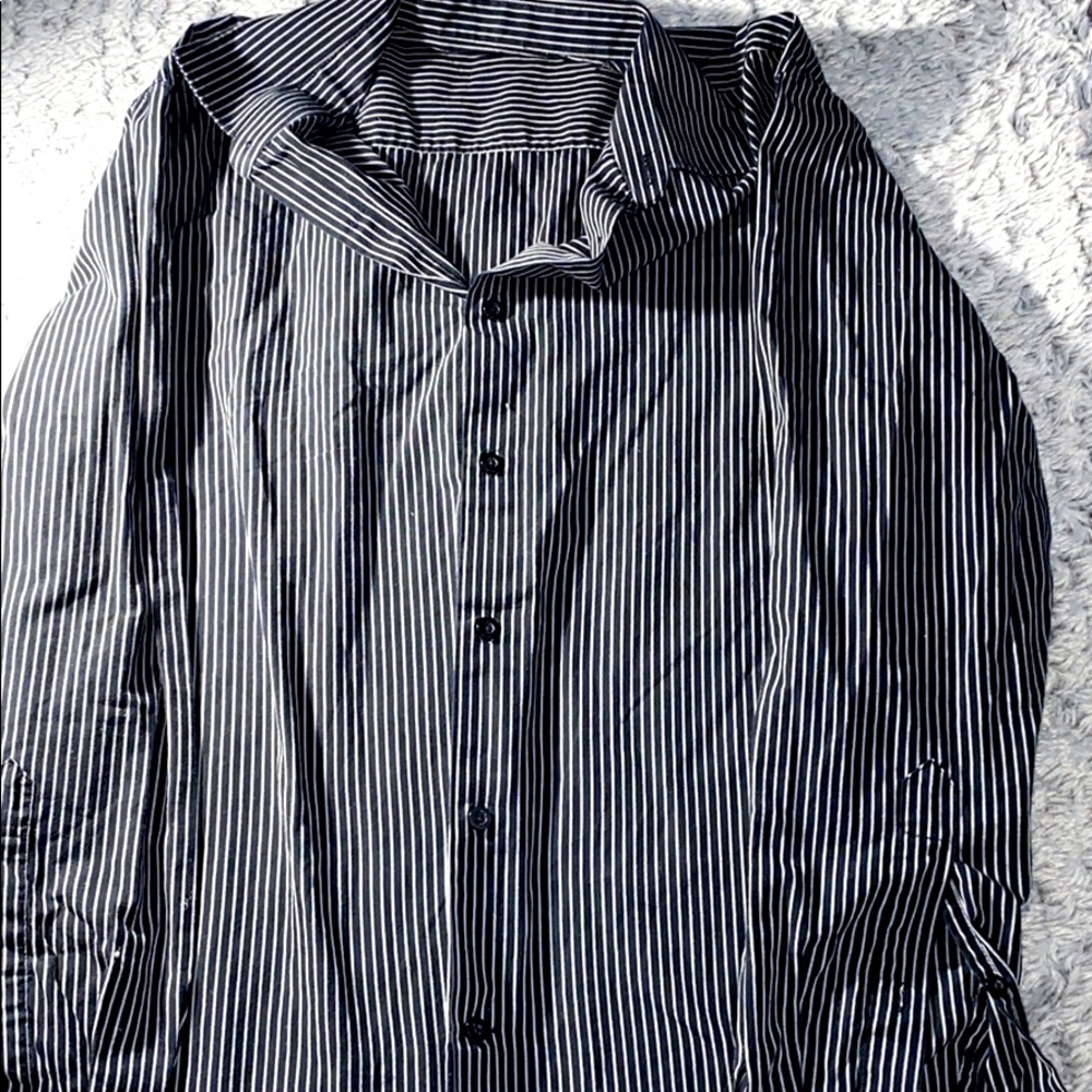 🚫 SOLD 🚫 Axist Dress Shirt